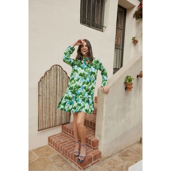 Tuckernuck size L deep lagoon Tate dress - NWT - Picture 1 of 11